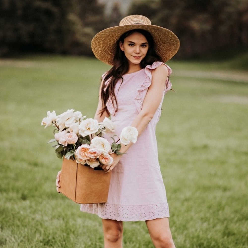 -Apron Eyelet Dress in Wisteria